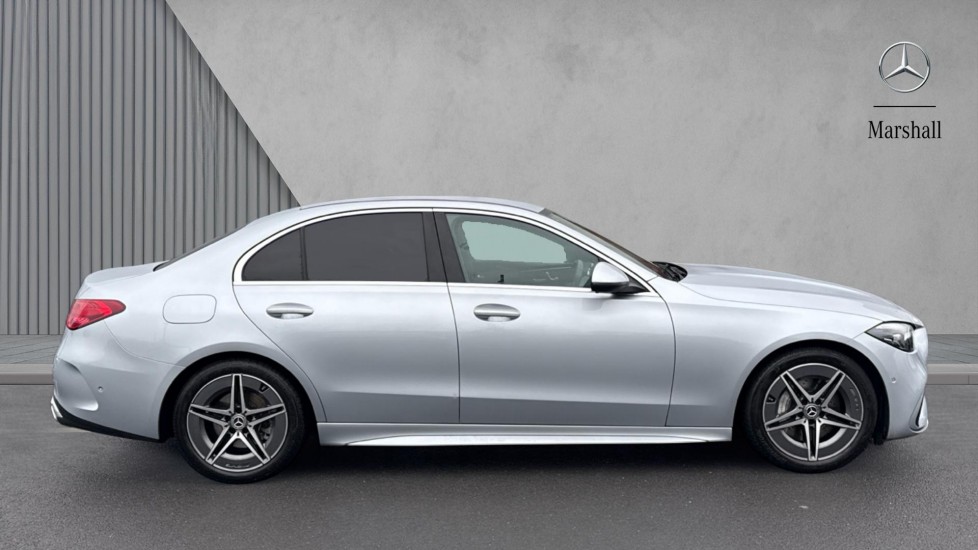 Used Mercedes-Benz C Class 2025 for sale - 77010350: Photo 4