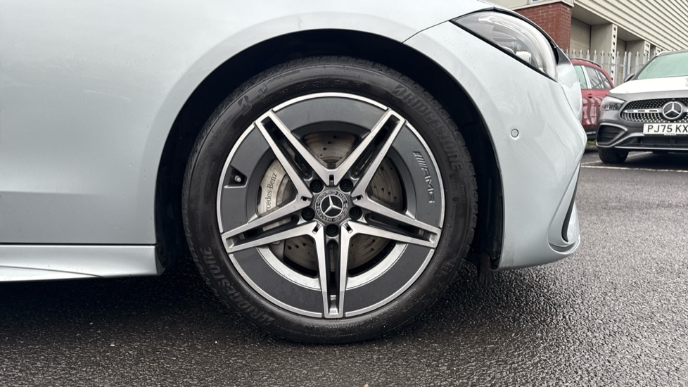 Used Mercedes-Benz C Class 2025 for sale - 77010350: Photo 5