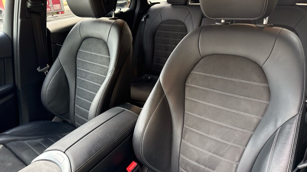 Used Mercedes-Benz GLC 2020 for sale - 76044536: Photo 14