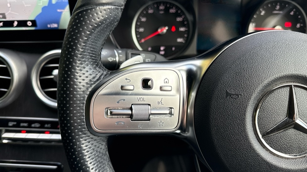 Used Mercedes-Benz GLC 2020 for sale - 76044536: Photo 30