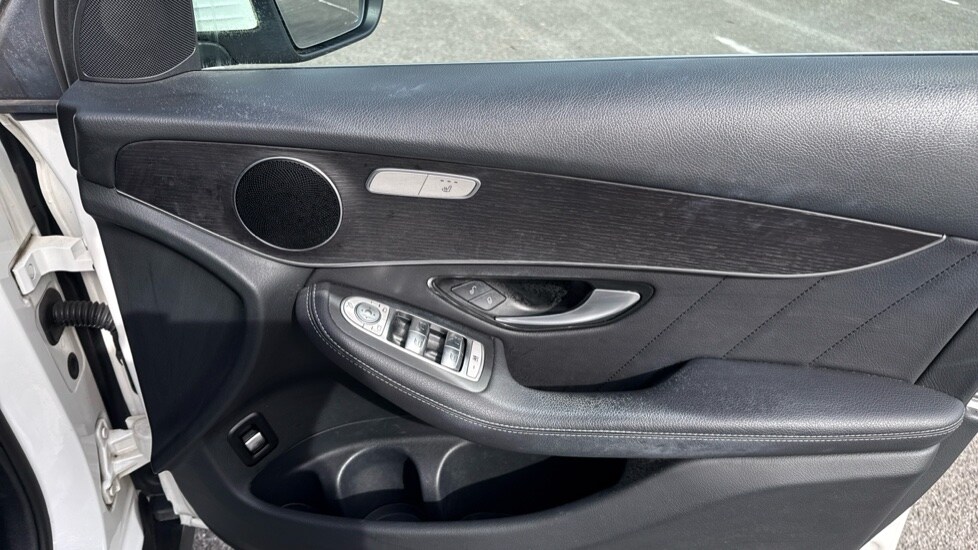 Used Mercedes-Benz GLC 2020 for sale - 76044536: Photo 37