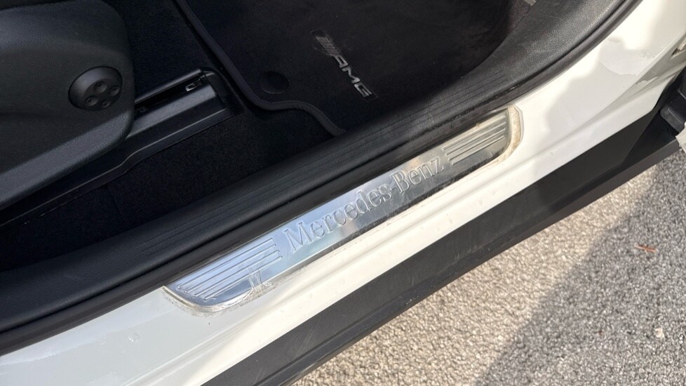 Used Mercedes-Benz GLC 2020 for sale - 76044536: Photo 44