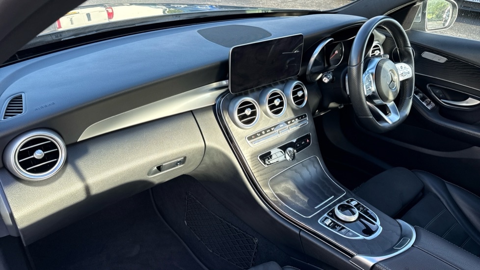 Used Mercedes-Benz C Class 2018 for sale - 76623462: Photo 11