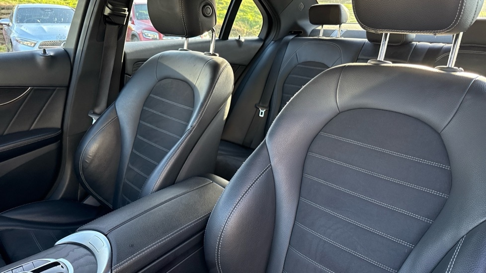 Used Mercedes-Benz C Class 2018 for sale - 76623462: Photo 14