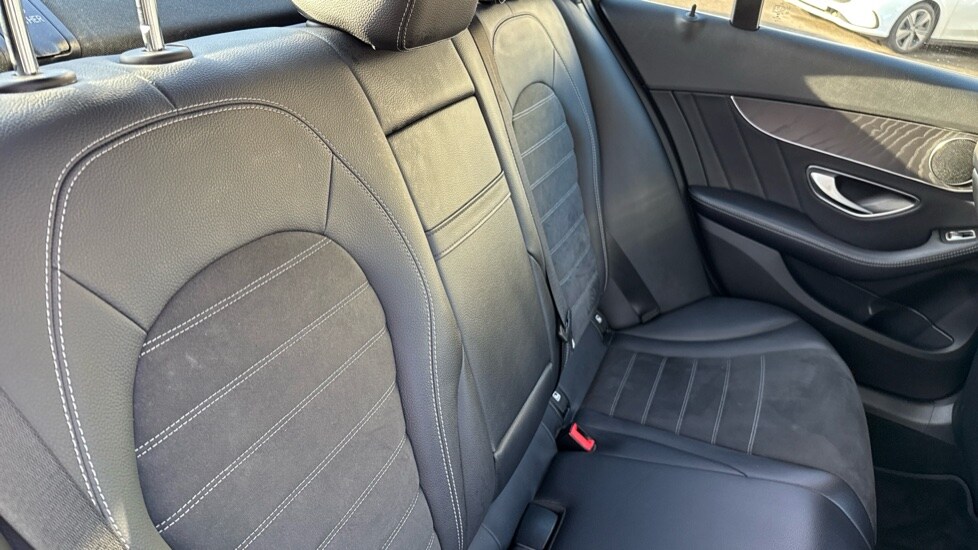 Used Mercedes-Benz C Class 2018 for sale - 76623462: Photo 15