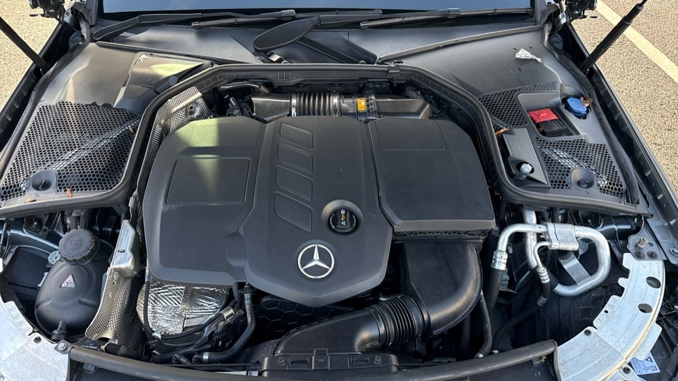 Used Mercedes-Benz C Class 2018 for sale - 76623462: Photo 19