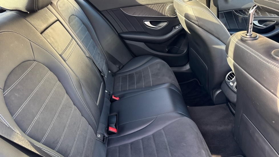 Used Mercedes-Benz C Class 2018 for sale - 76623462: Photo 24