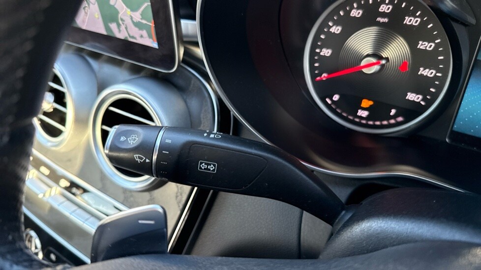 Used Mercedes-Benz C Class 2018 for sale - 76623462: Photo 32