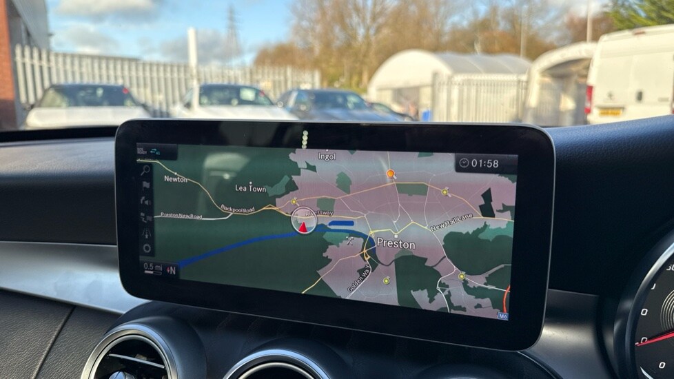 Used Mercedes-Benz C Class 2018 for sale - 76623462: Photo 33