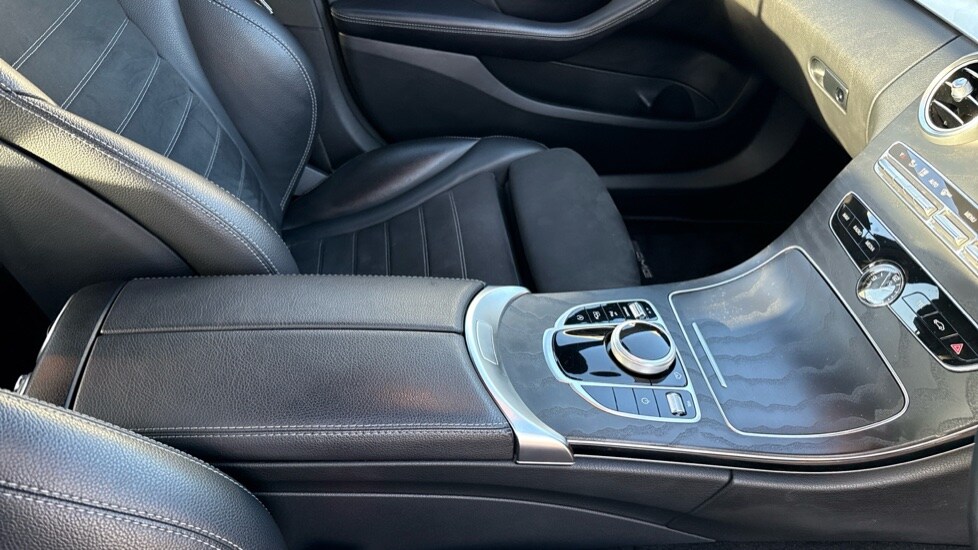 Used Mercedes-Benz C Class 2018 for sale - 76623462: Photo 34