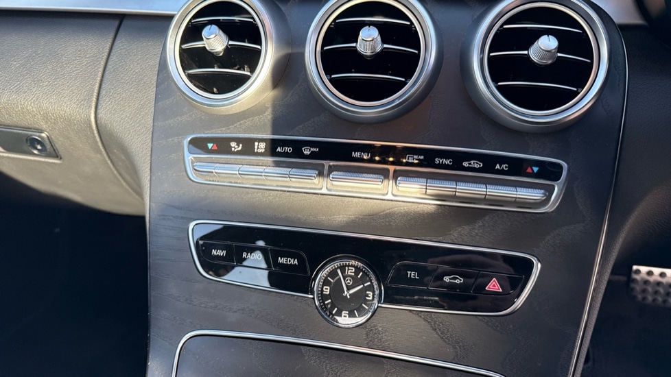 Used Mercedes-Benz C Class 2018 for sale - 76623462: Photo 36