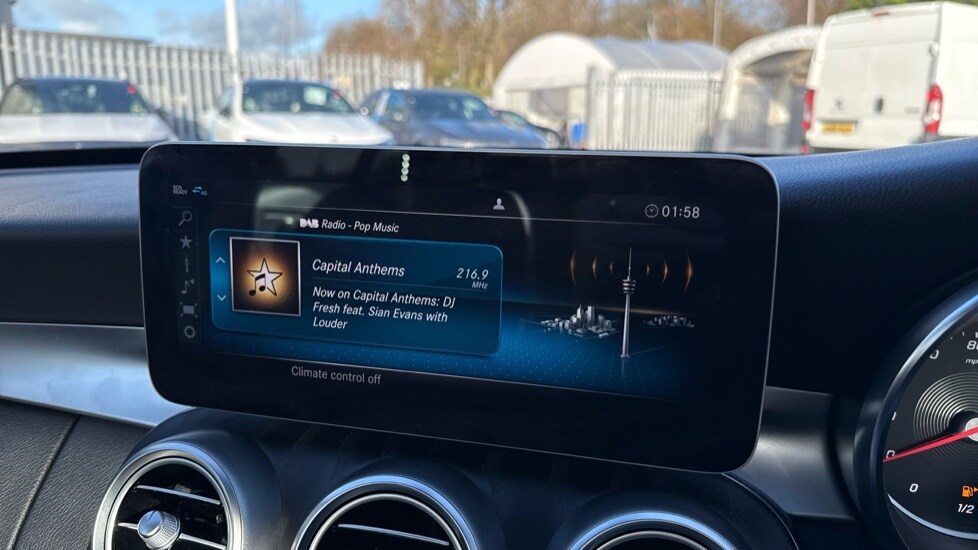 Used Mercedes-Benz C Class 2018 for sale - 76623462: Photo 41