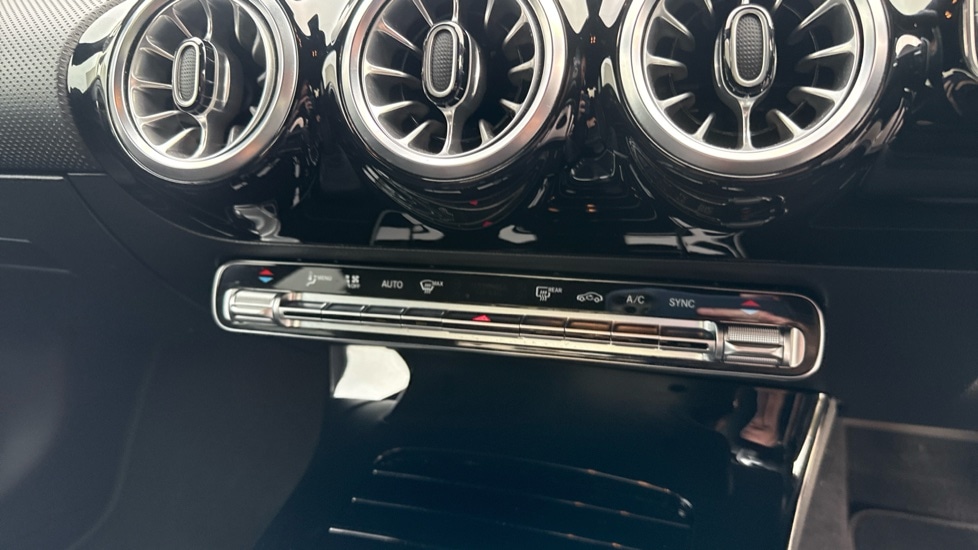 Used Mercedes-Benz CLA 2023 for sale - 76276174: Photo 36