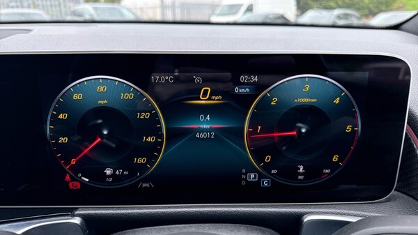 Used Mercedes-Benz GLB 2020 for sale - 76146167: Photo 16