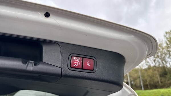 Used Mercedes-Benz GLB 2020 for sale - 76146167: Photo 18