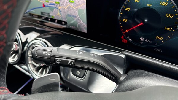 Used Mercedes-Benz GLB 2020 for sale - 76146167: Photo 32