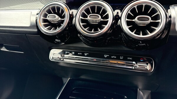 Used Mercedes-Benz GLB 2020 for sale - 76146167: Photo 36