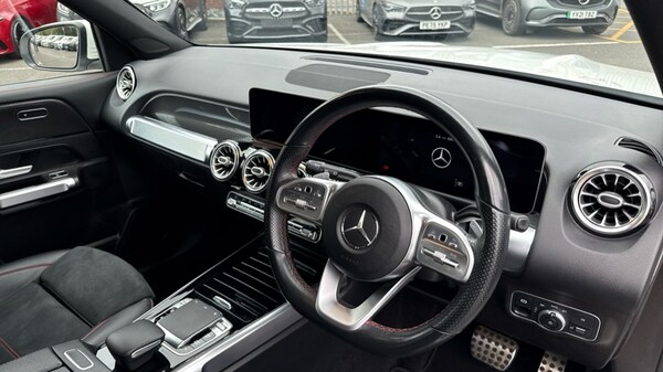 Used Mercedes-Benz GLB 2020 for sale - 76146167: Photo 3