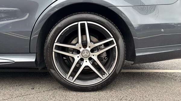 Used Mercedes-Benz E-Class 2016 for sale - 76221679: Photo 26