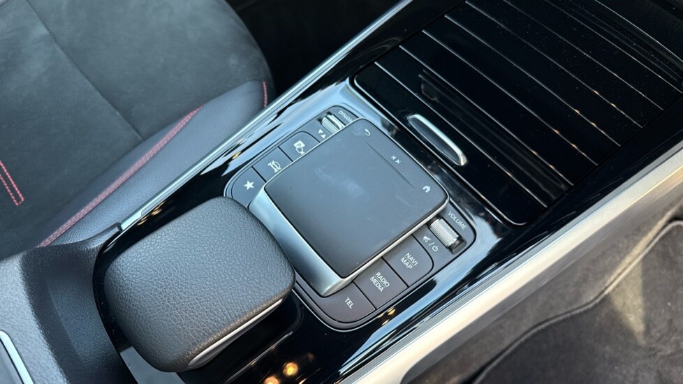 Used Mercedes-Benz GLB 2022 for sale - 76390054: Photo 35