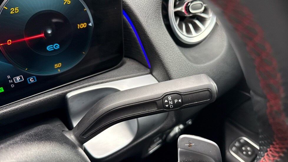 Used Mercedes-Benz EQB 2022 for sale - 76361944: Photo 31