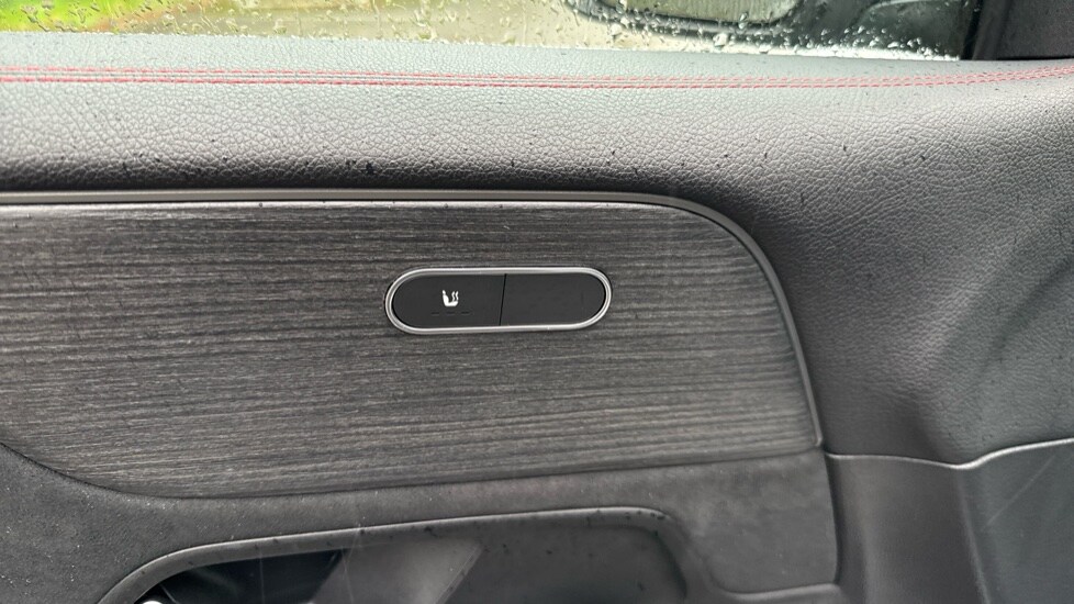 Used Mercedes-Benz EQB 2022 for sale - 76361944: Photo 42