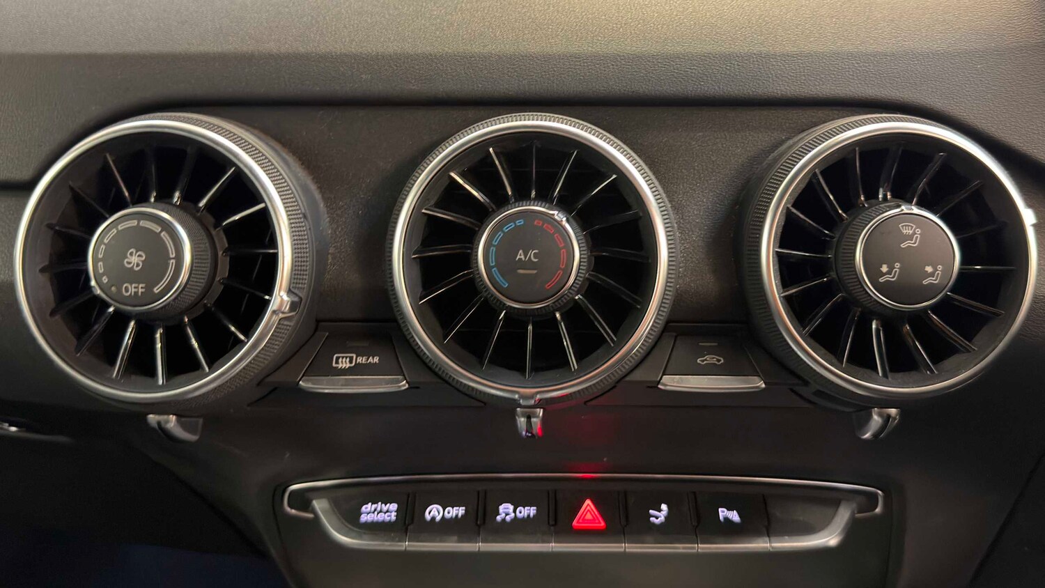 Used Audi TT for sale - 77859923: Photo 15