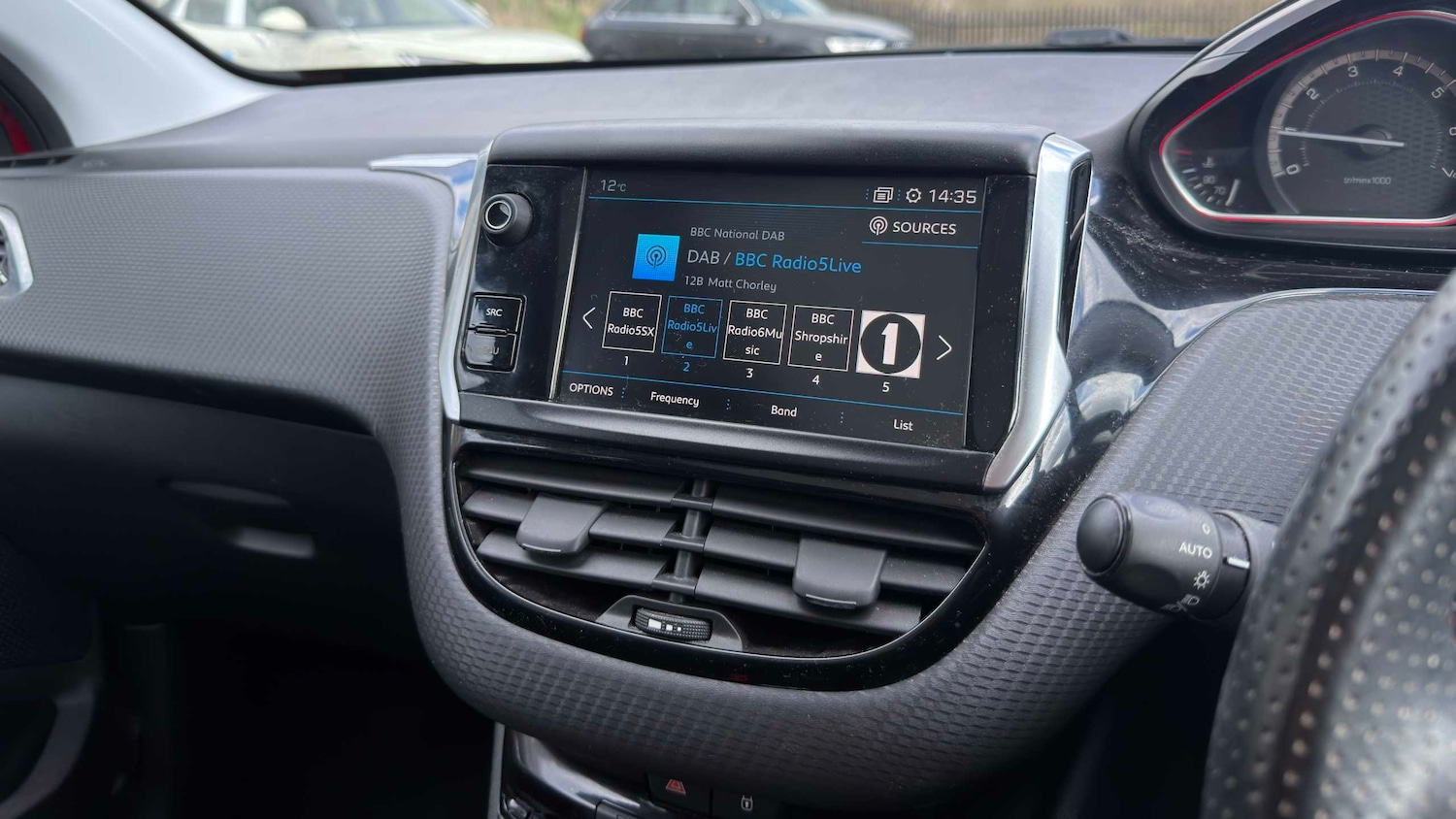 Used Peugeot 2008 2018 for sale - 78010021: Photo 13