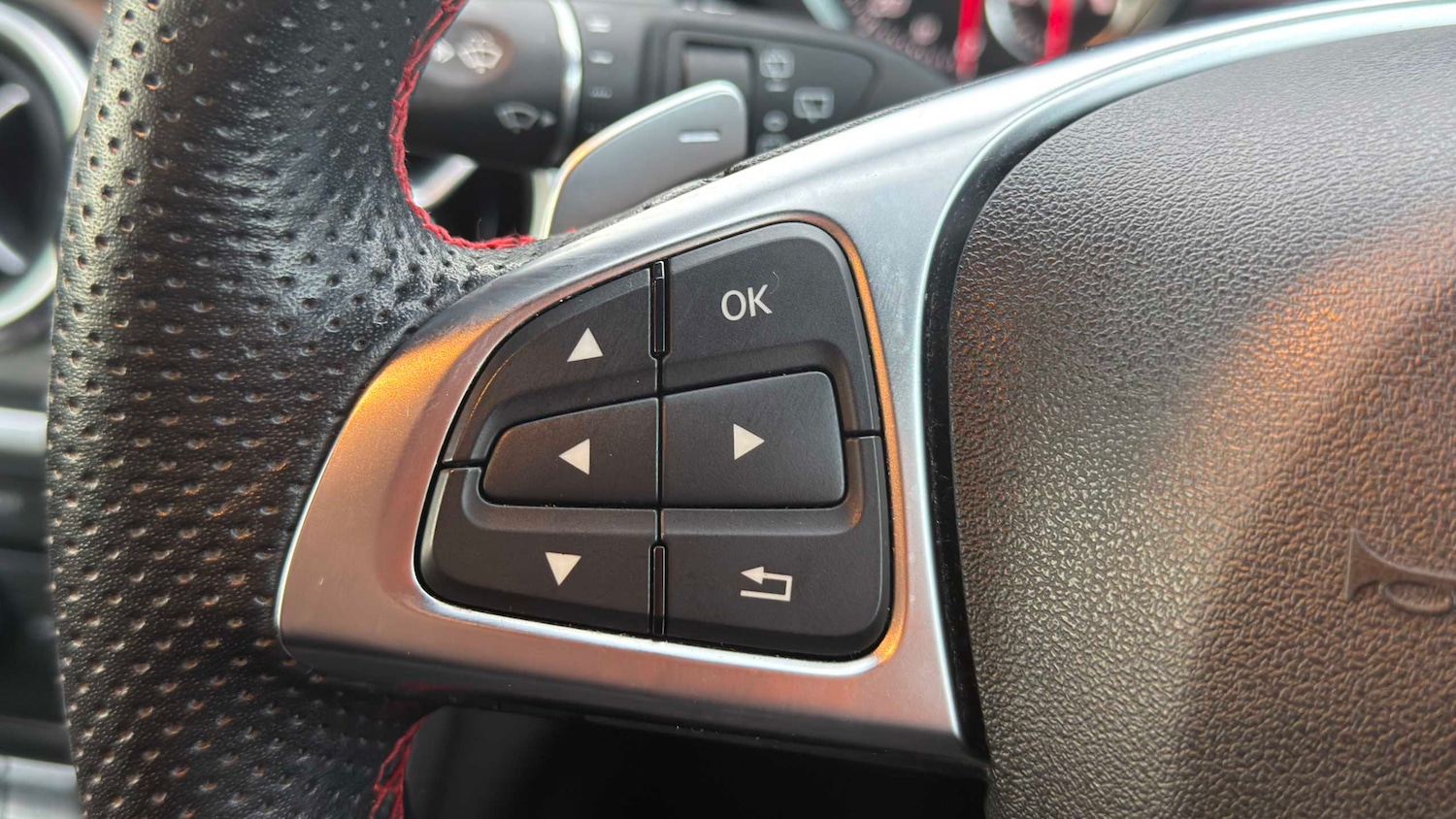 Used Mercedes-Benz GLA 2020 for sale - 77857056: Photo 11