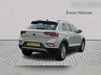 Used Volkswagen T-Roc 2023 for sale - 78465043: Photo