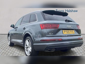 Used Audi Q7 2015 for sale - 78812458: Photo