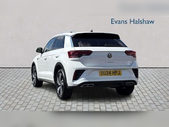 Used Volkswagen T-Roc 2024 for sale - 79339687: Photo