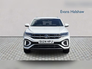 Used Volkswagen T-Roc 2024 for sale - 79339687: Photo