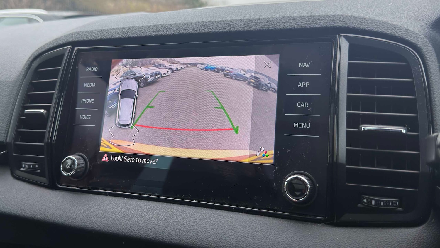 Used Skoda Karoq 2022 for sale - 77914039: Photo 17