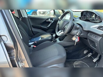 Used Peugeot 208 2019 for sale - 79001966: Photo