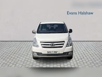 Used Hyundai i800 2017 for sale - 79851087: Photo