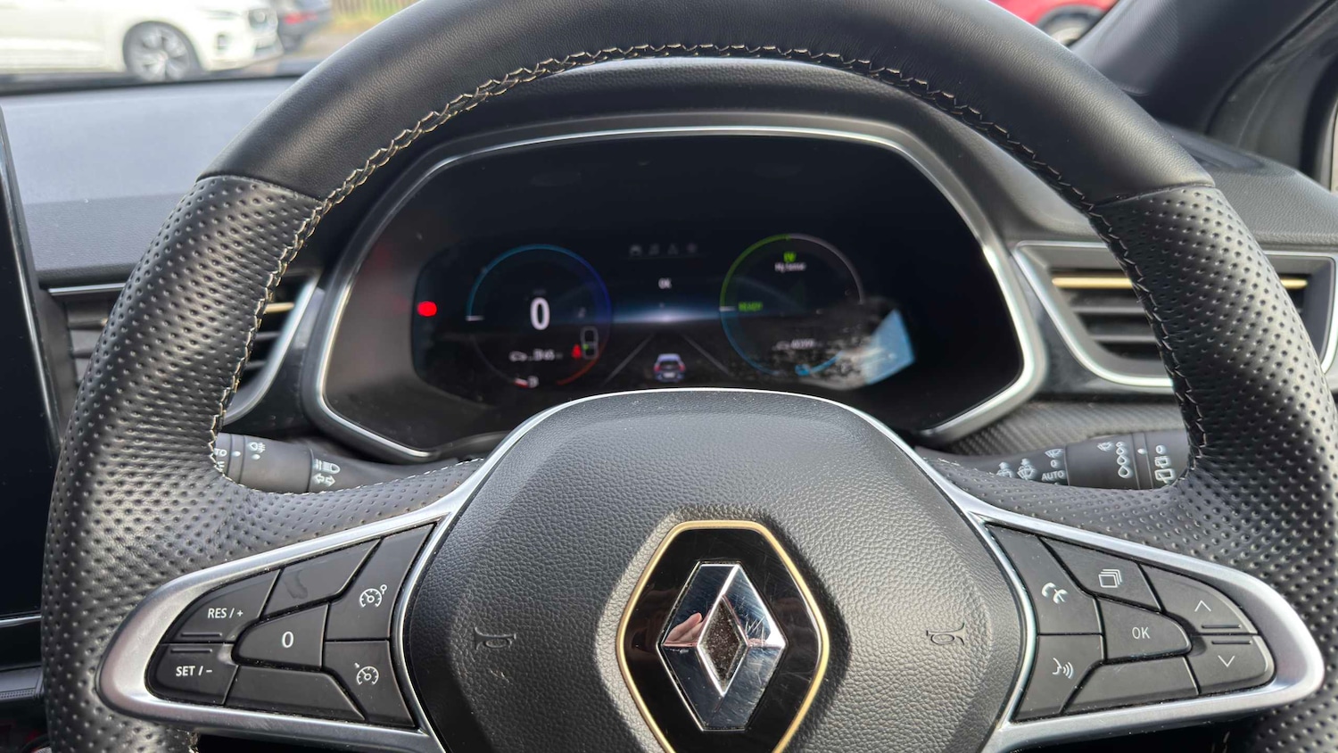 Used Renault Captur 2024 for sale - 77856375: Photo 15