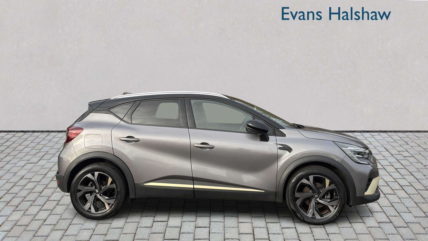 Used Renault Captur 2024 for sale - 77856375: Photo 6