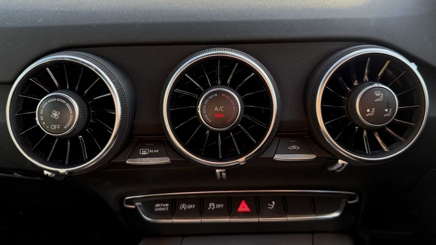 Used Audi TT 2022 for sale - 77861031: Photo 13