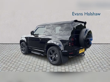 Used Land Rover Defender 2024 for sale - 79204745: Photo