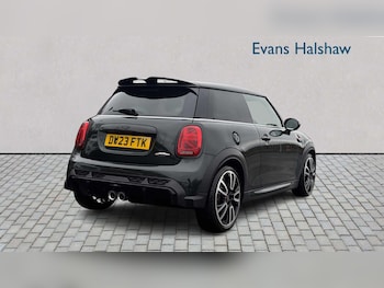 Used MINI Hatch 2023 for sale - 77861356: Photo