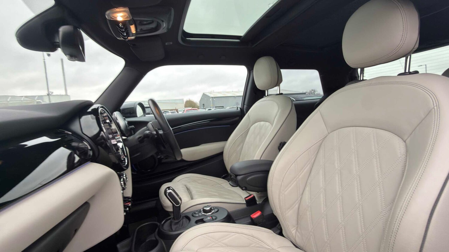 Used MINI Hatch for sale - 77861356: Photo 8