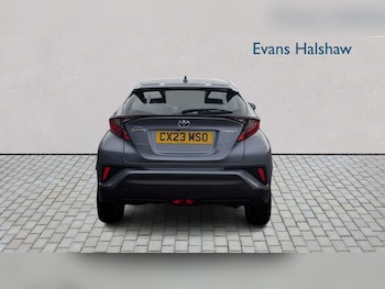 Used Toyota C-HR 2023 for sale - 77972870: Photo