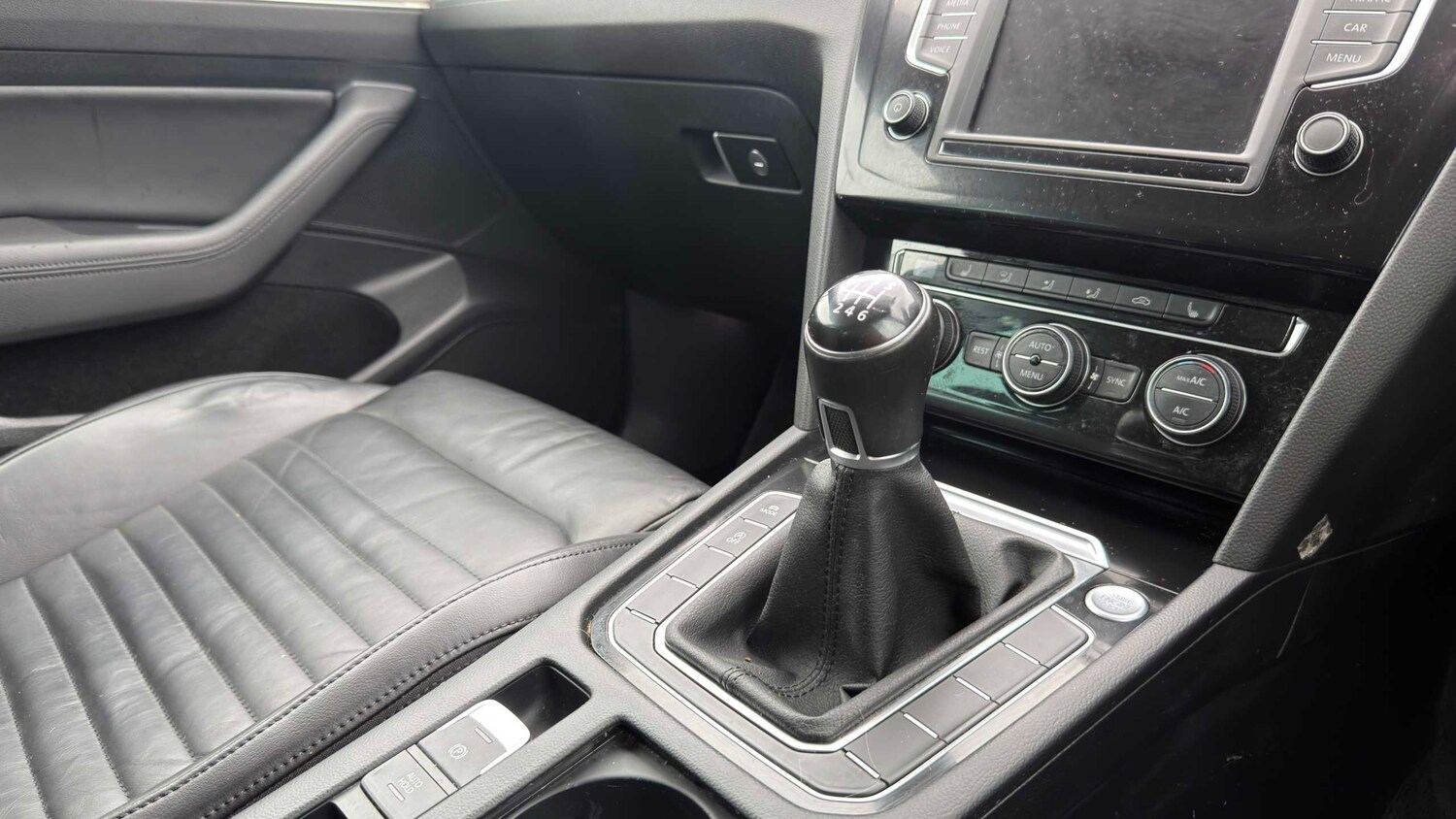 Used Volkswagen Passat 2016 for sale - 77858547: Photo 12