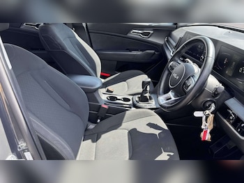 Used Kia Sportage 2023 for sale - 79204342: Photo
