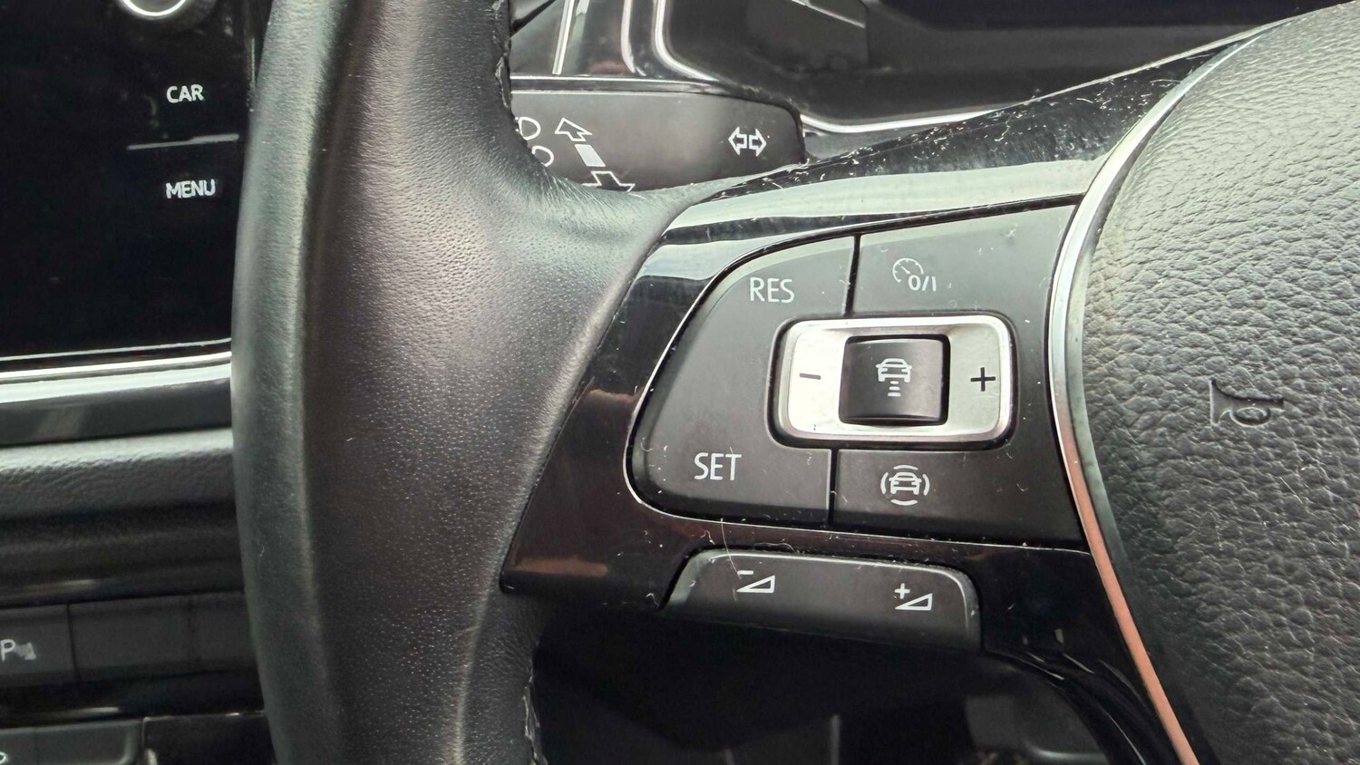 Used Volkswagen T-Roc 2021 for sale - 77858851: Photo 12