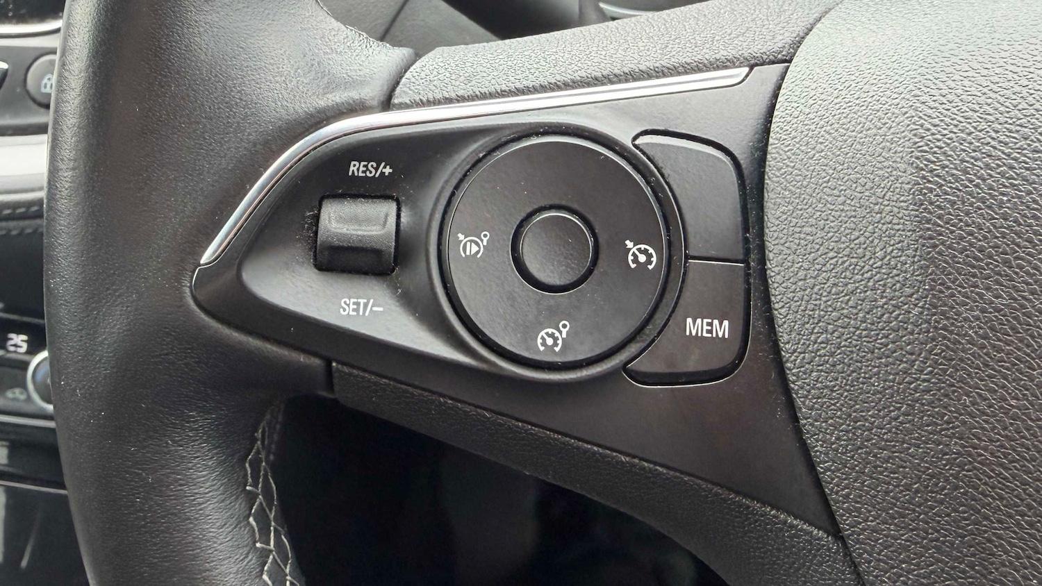 Used Vauxhall Grandland X 2018 for sale - 77857285: Photo 13