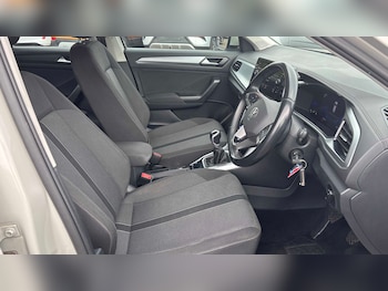 Used Volkswagen T-Roc 2023 for sale - 78913431: Photo