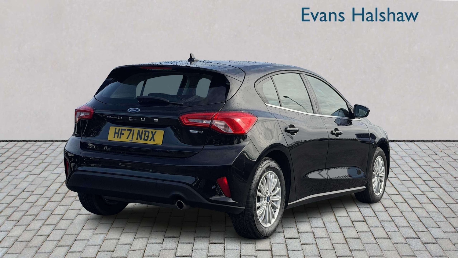 Used Ford Focus 2022 for sale - 77858471: Photo 2