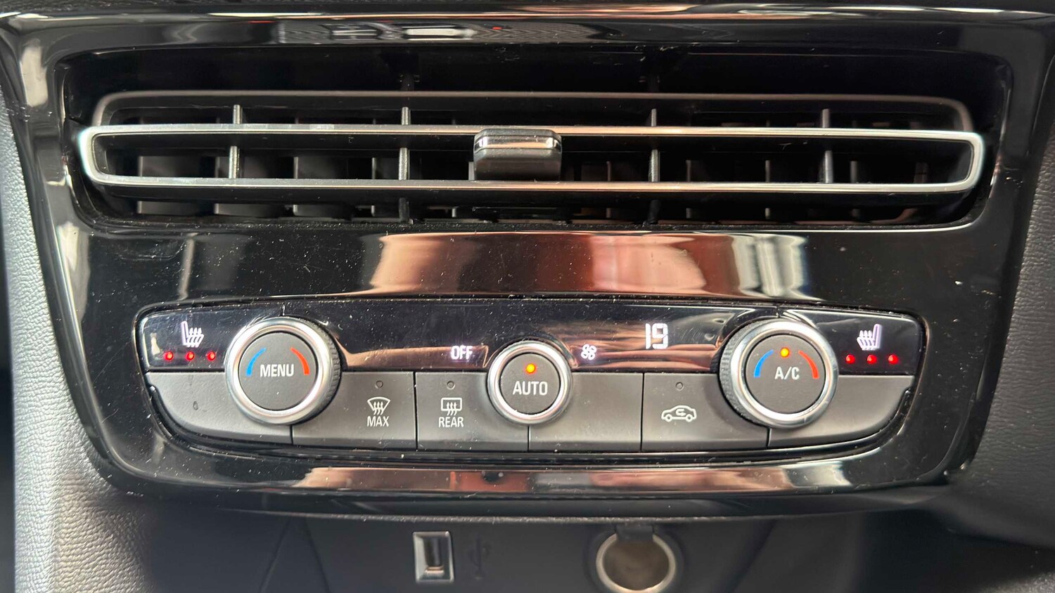 Used Vauxhall Mokka 2024 for sale - 77886236: Photo 20